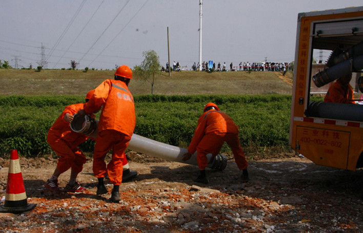 防汛實(shí)戰(zhàn)演練